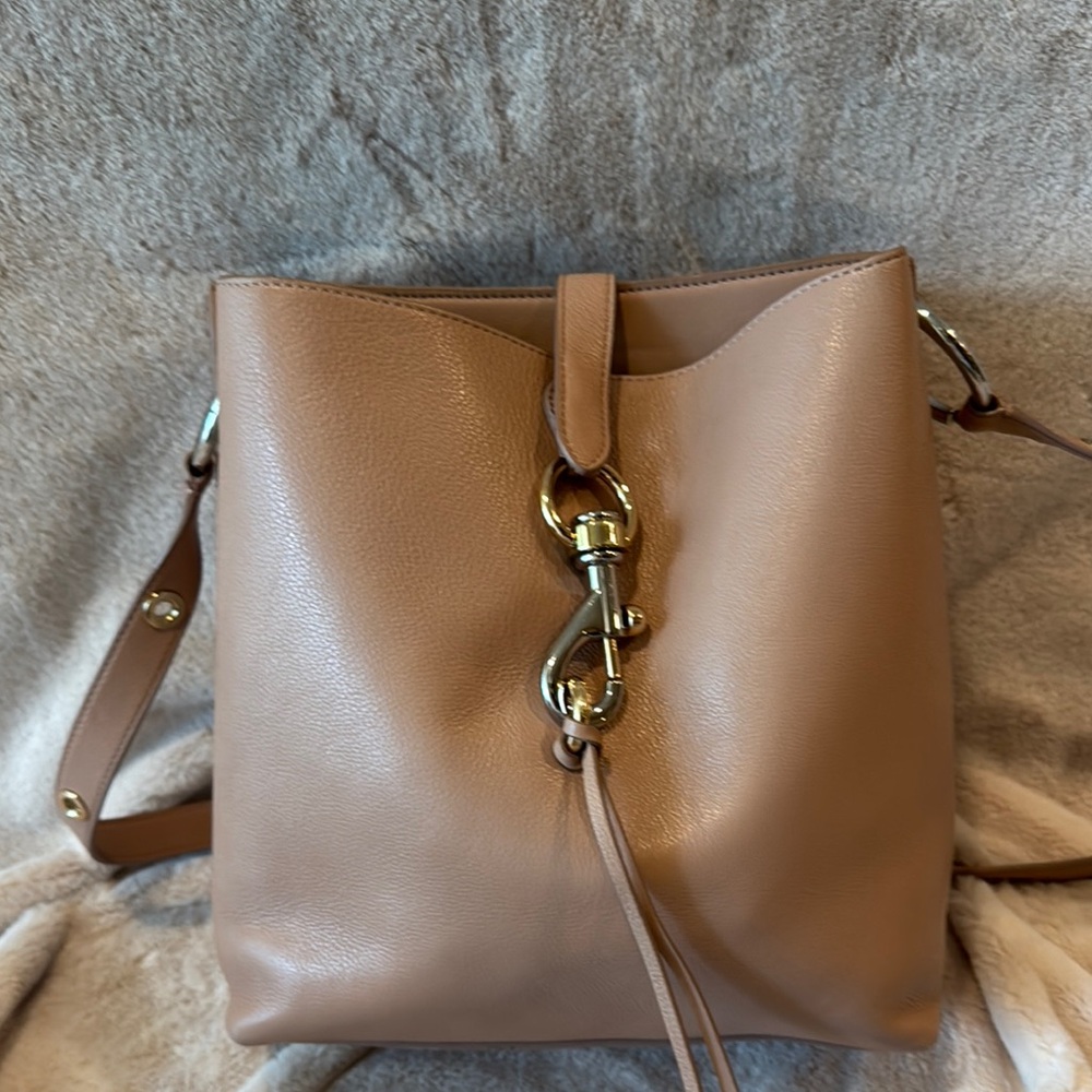 Tan Leather Shoulder Bag
